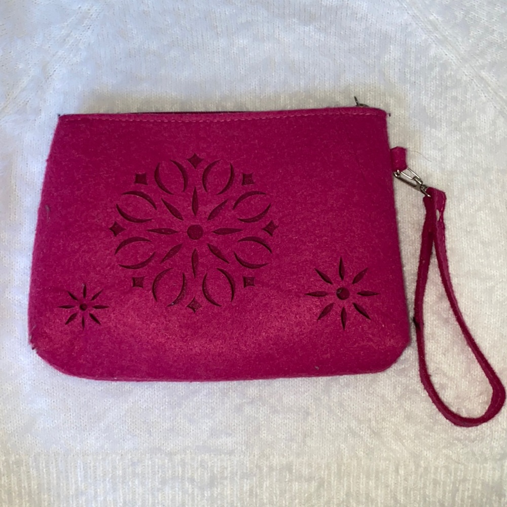 NWOT Vintage Pink Flower Cutout Cosmetic Makeup Bag